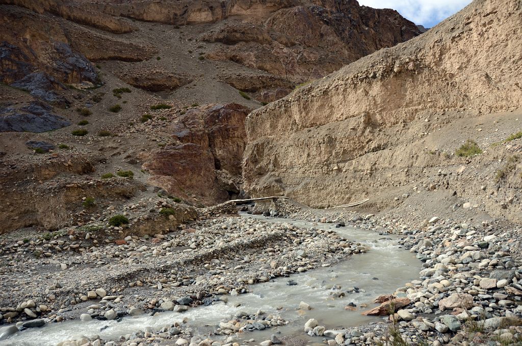 18 Bridge Over The Surakwat River Between Sarak And Kotaz On Trek To K2 North Face In China